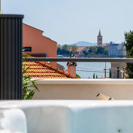 Tesa Luxury