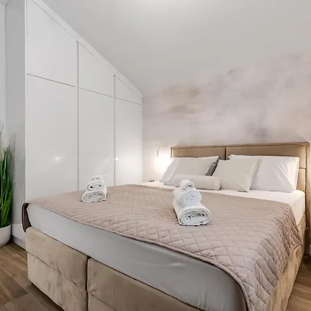 Lejlighed Tesa Luxury