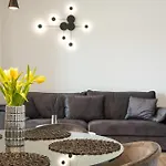 아파트 Tesa Luxury *