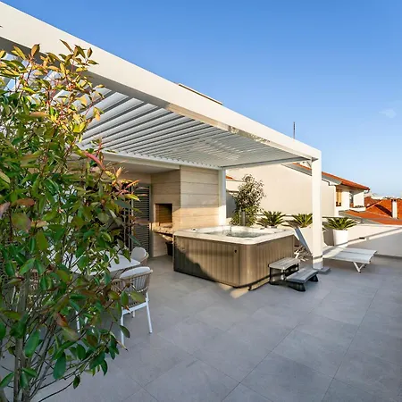 Apartment Tesa Luxury *